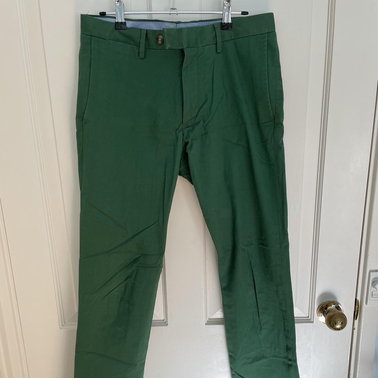 Polo Ralph Lauren Chinos size 30/32 green In great... - Depop