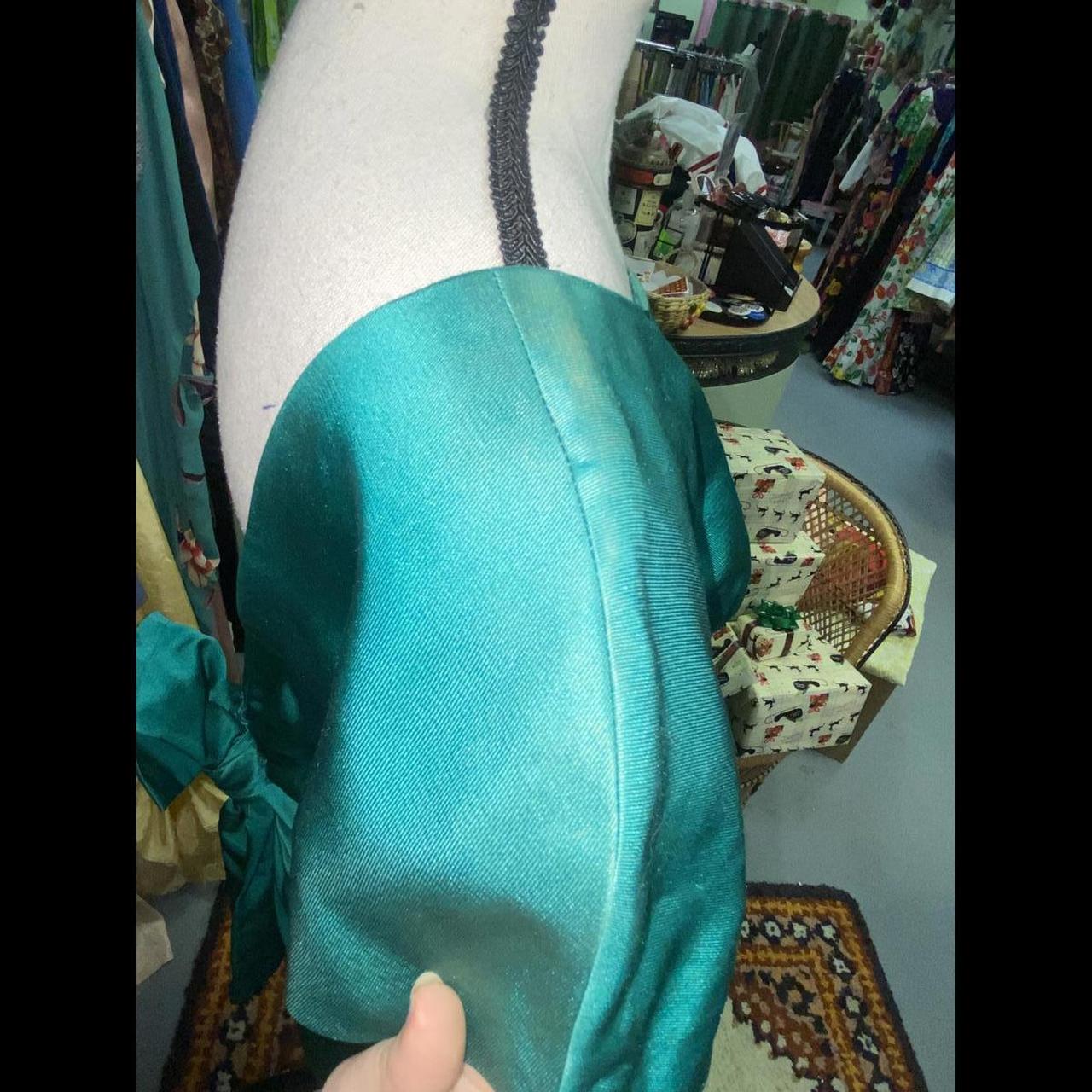 Women's Dress - Green - One size – Authentic Vint… - image 8