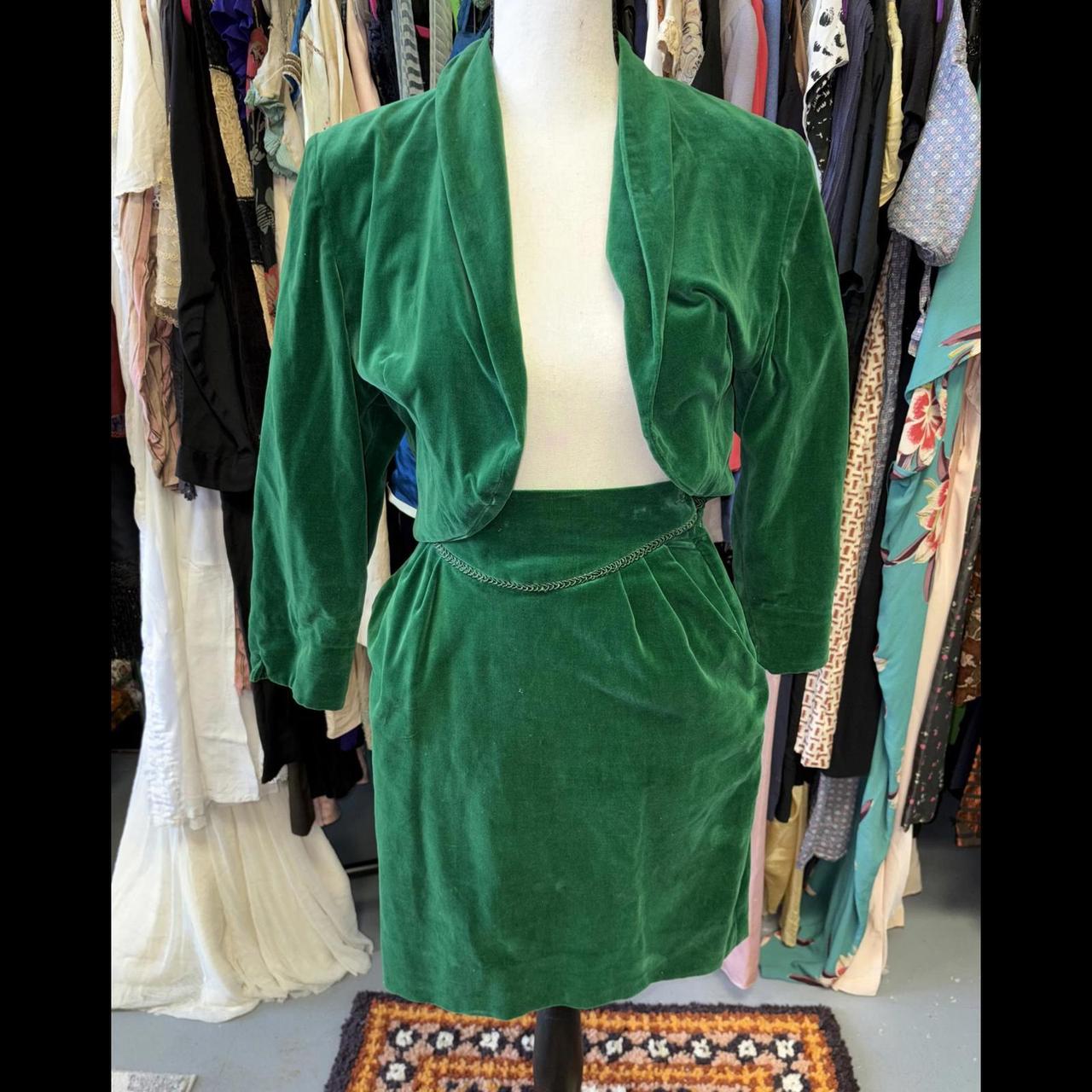 Women's Suit - Green - One size – Authentic Vinta… - image 1