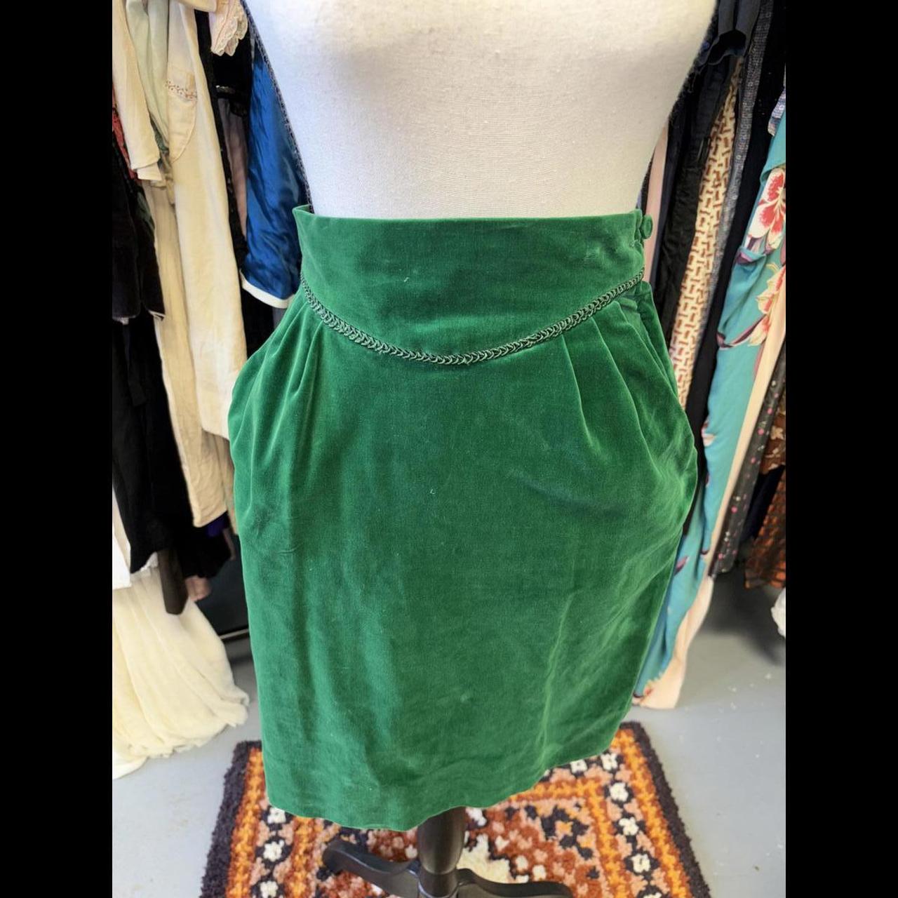 Women's Suit - Green - One size – Authentic Vinta… - image 6