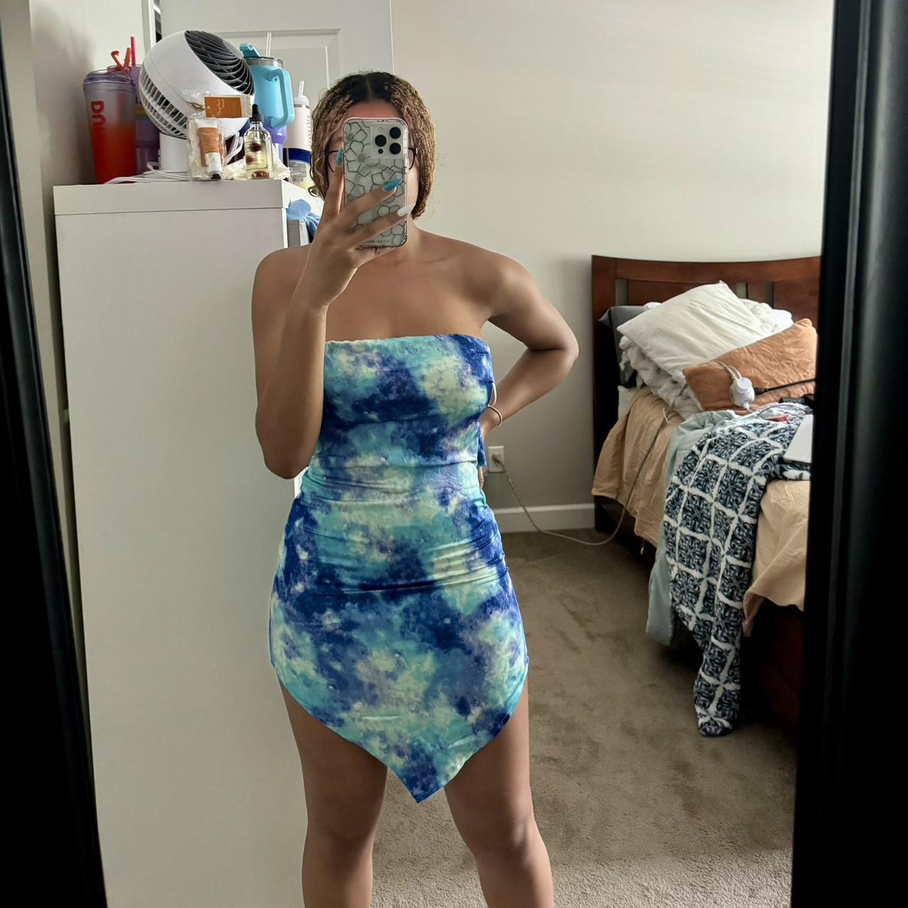 Fashion nova tube dress hotsell