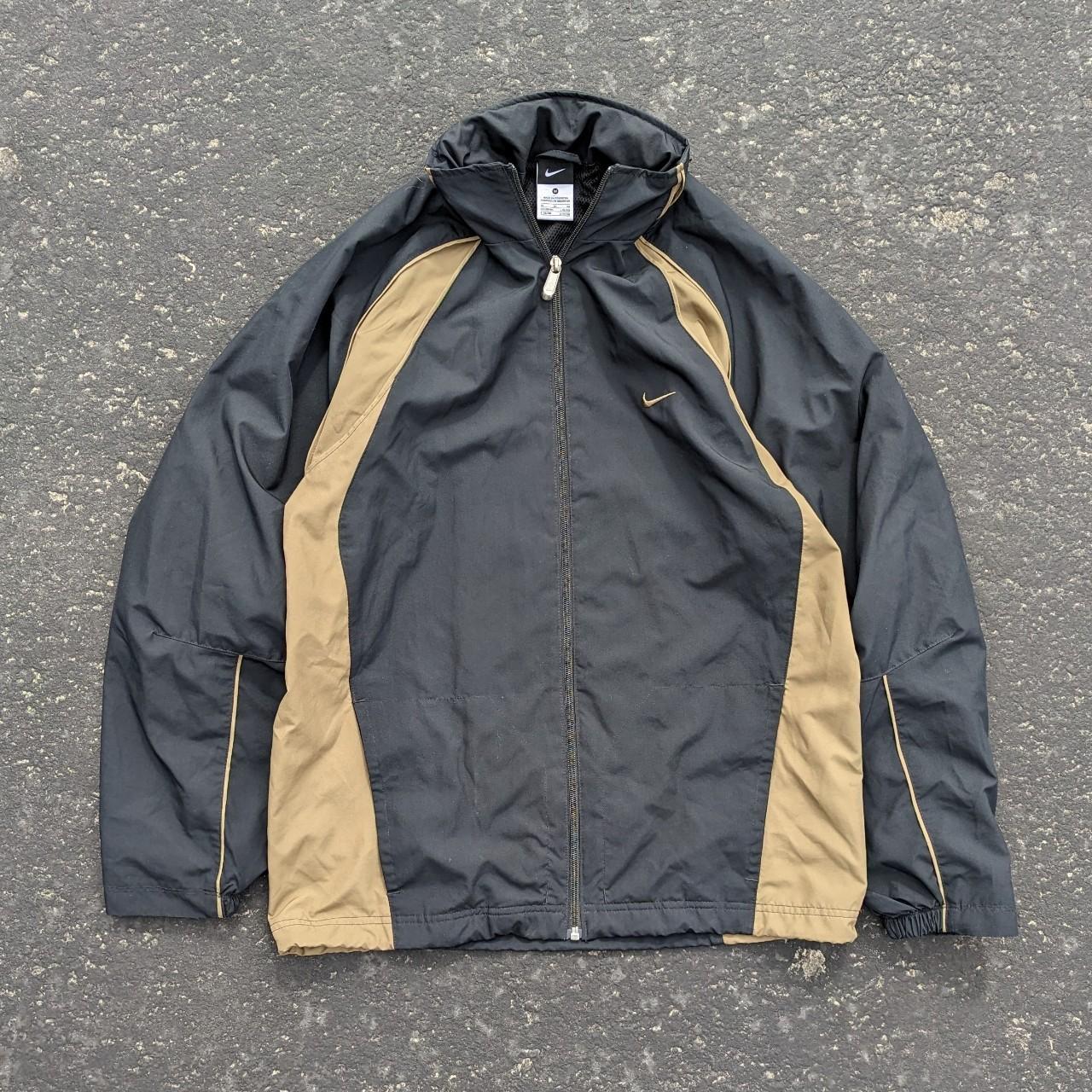 mens black and gold nike clothing