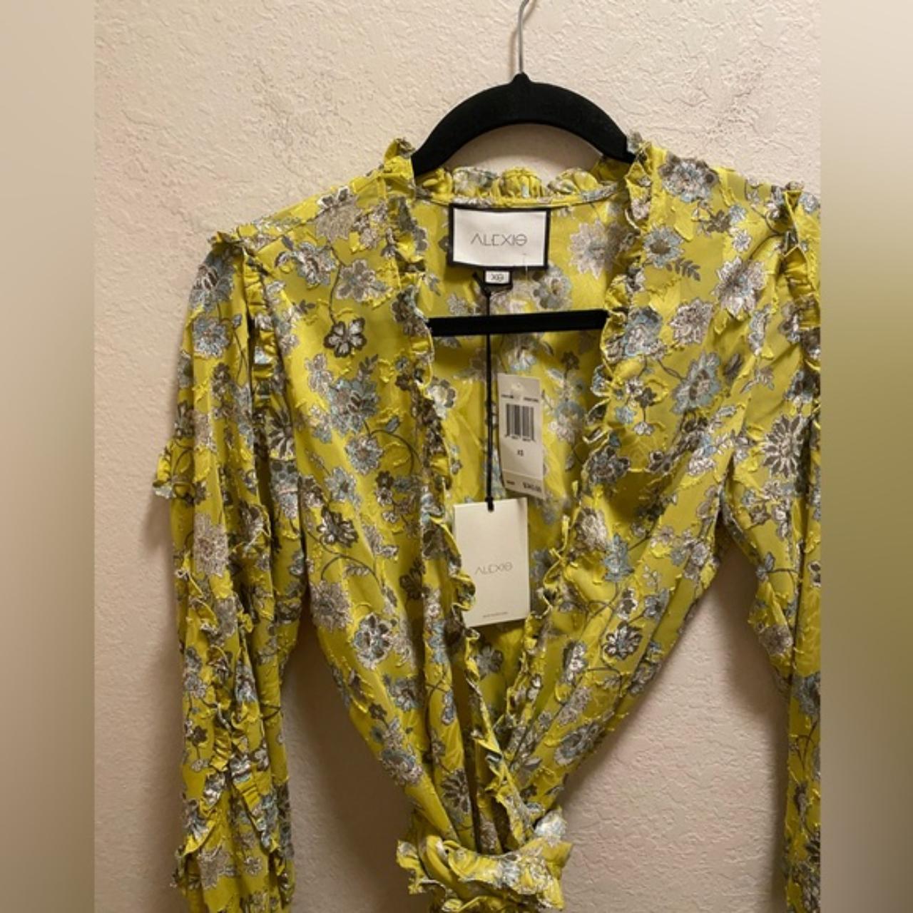 Alexis yellow floral Odile outlet wrap top