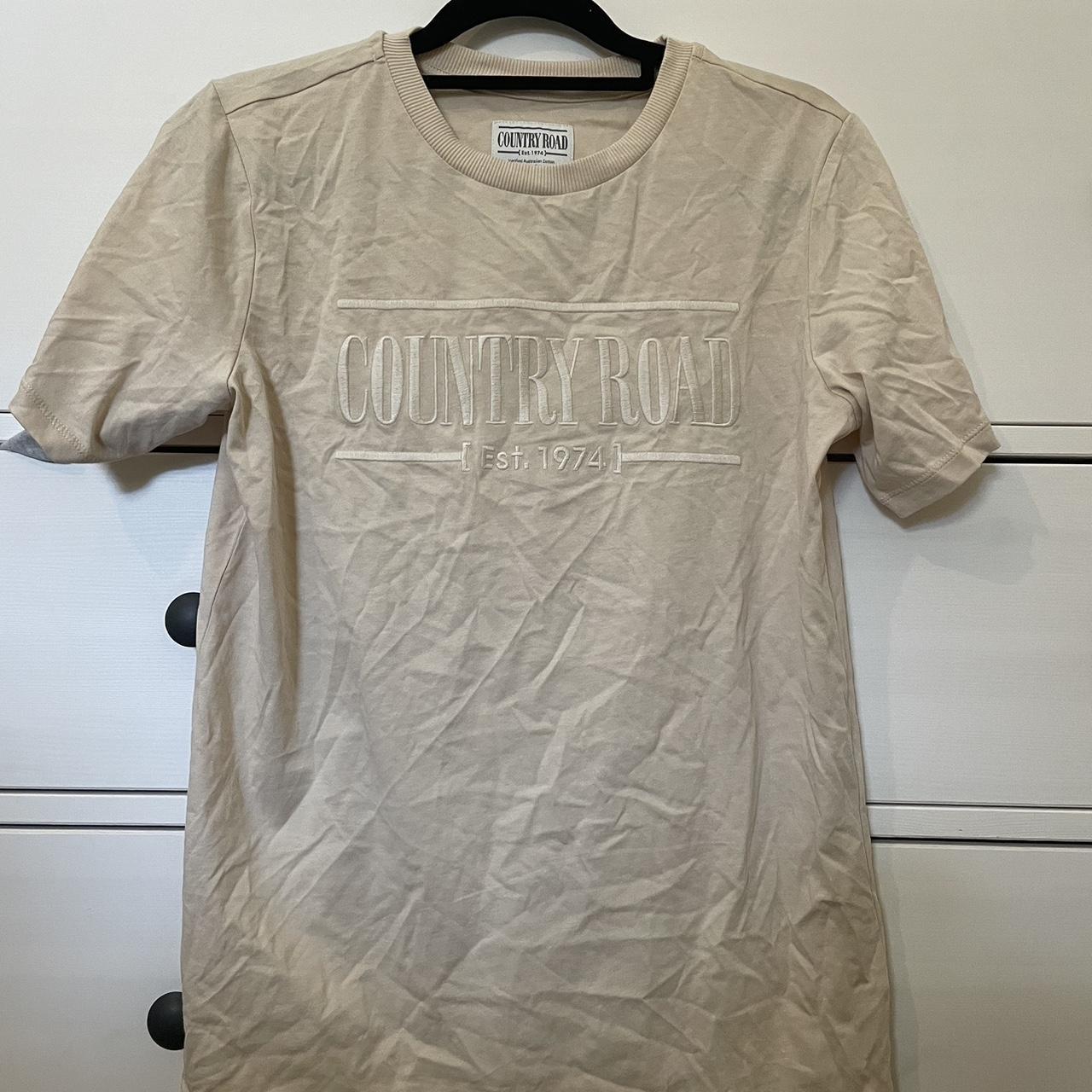 BRAND NEW WITHOUT TAGS Country road classic logo... - Depop