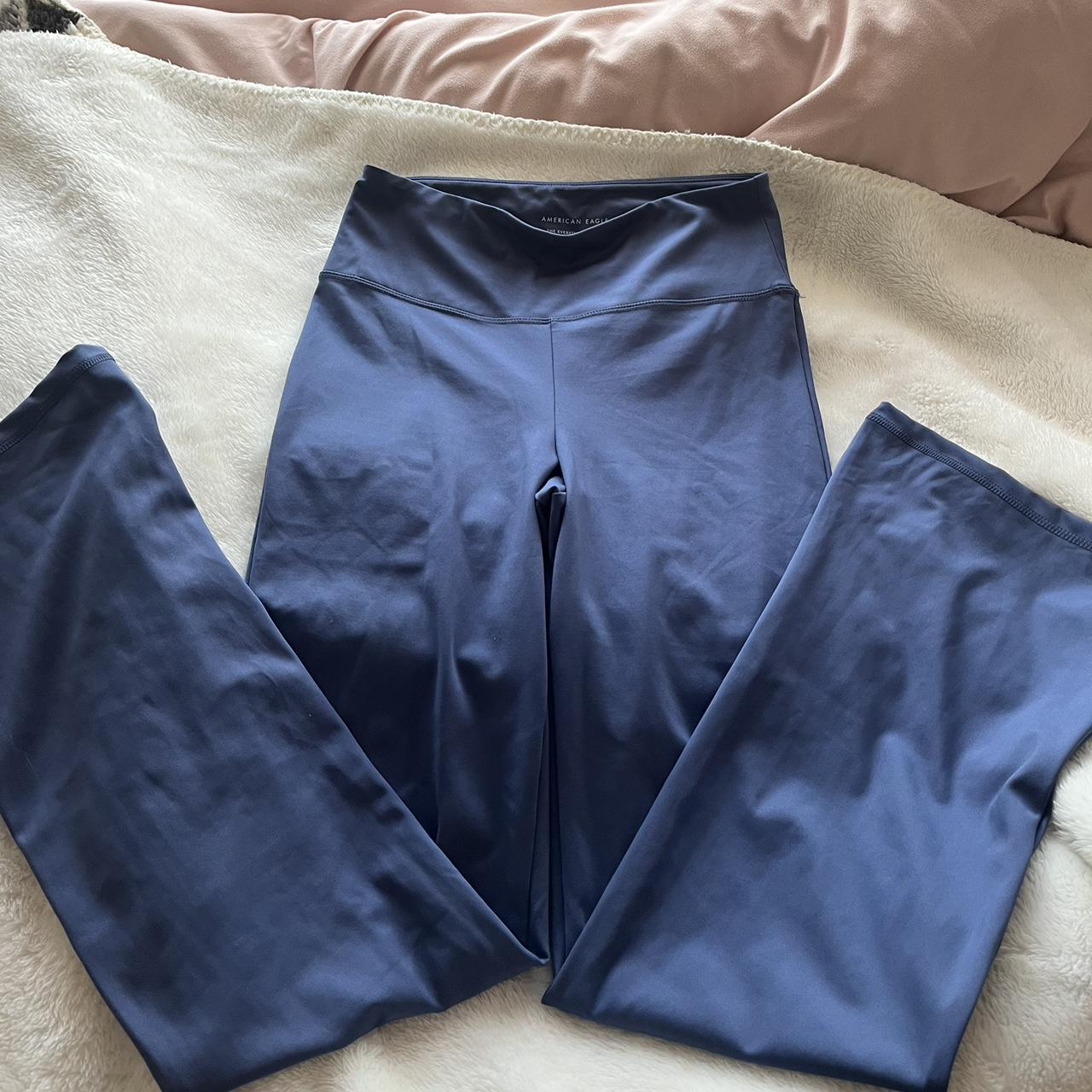 Aerie Women's Purple and Blue Leggings | Depop