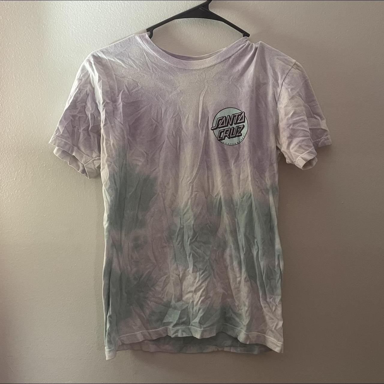 Santa Cruz Women's Purple and Blue T-shirt | Depop