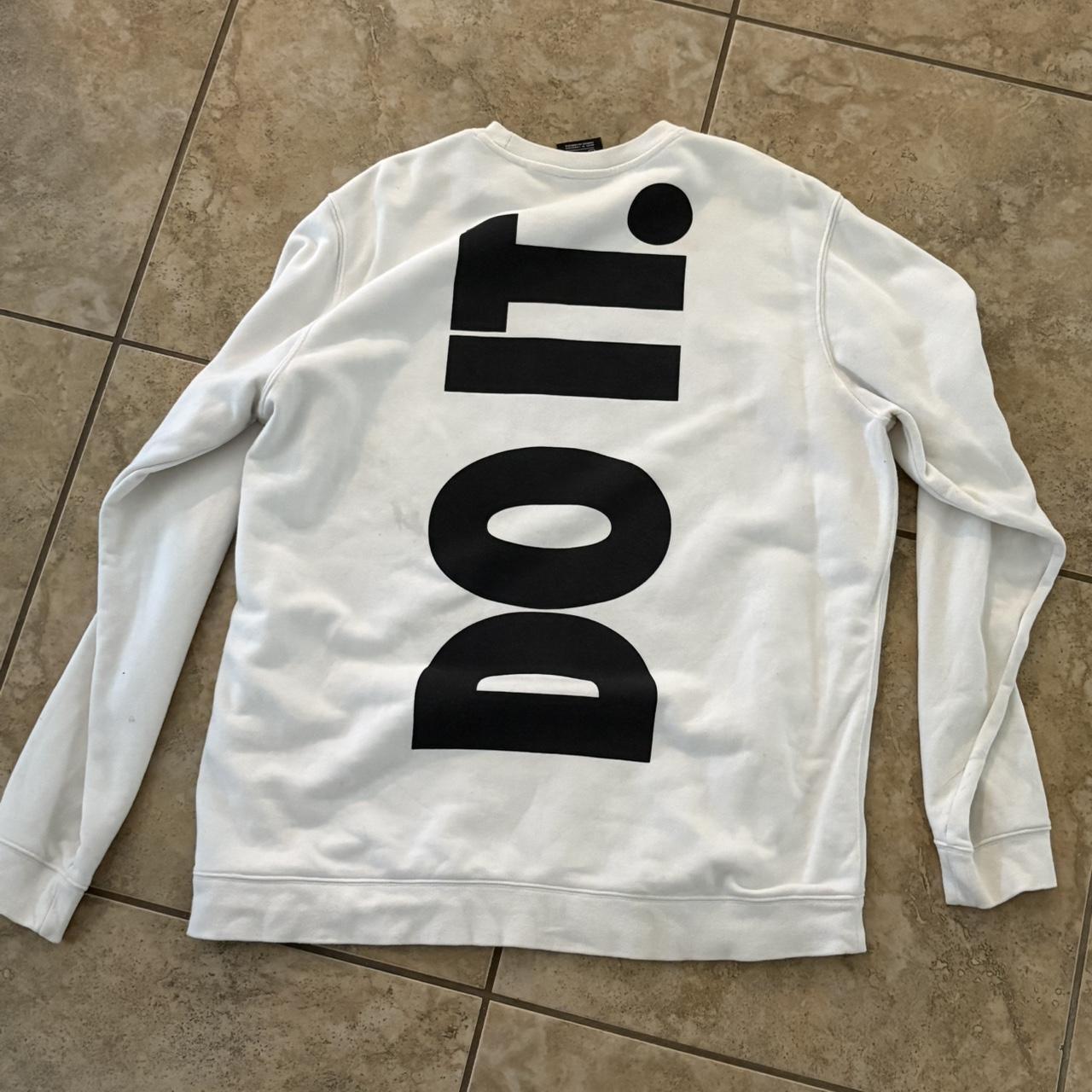 Nike Men's Sweatshirt White XL – White vintage Nike crewneck