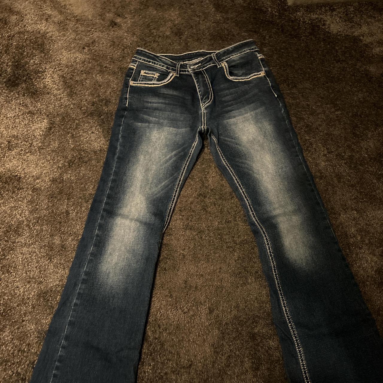 item listed by user812