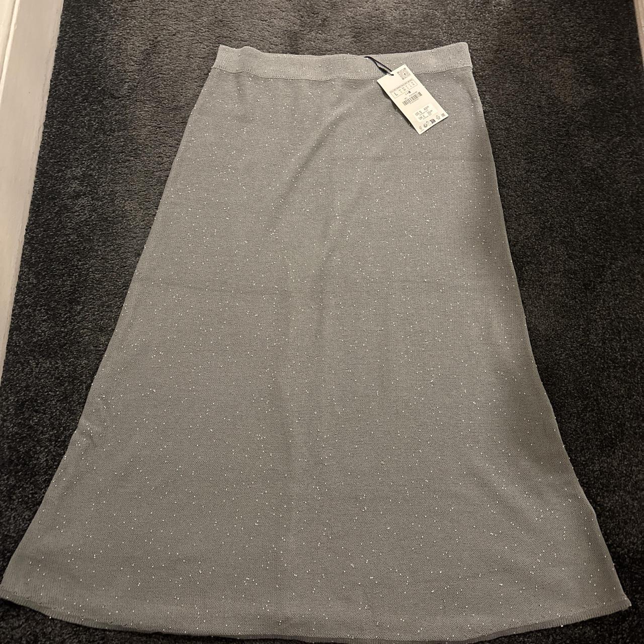 item listed by user812