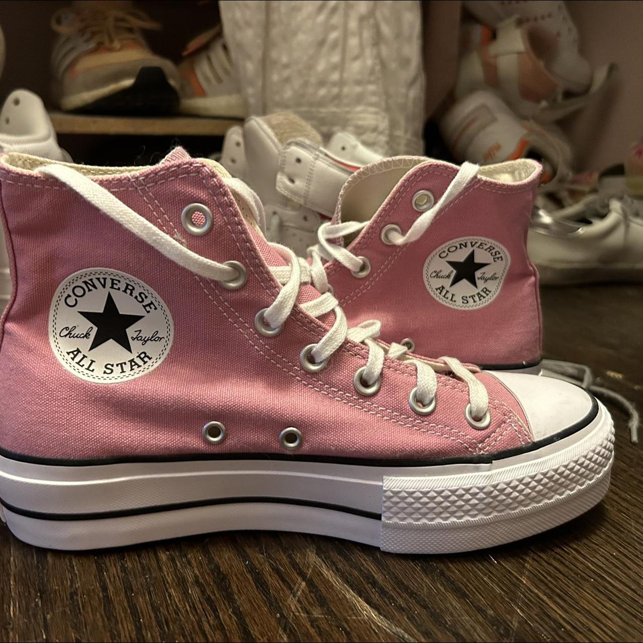 Converse Women's Pink and White Trainers | Depop