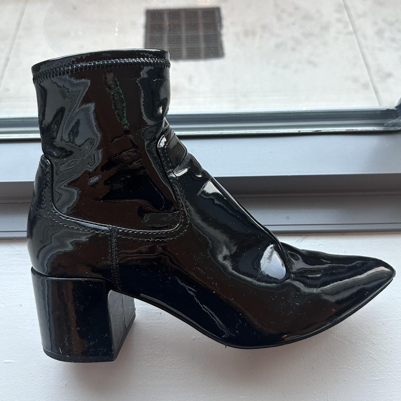 Aldo patent leather booties hotsell