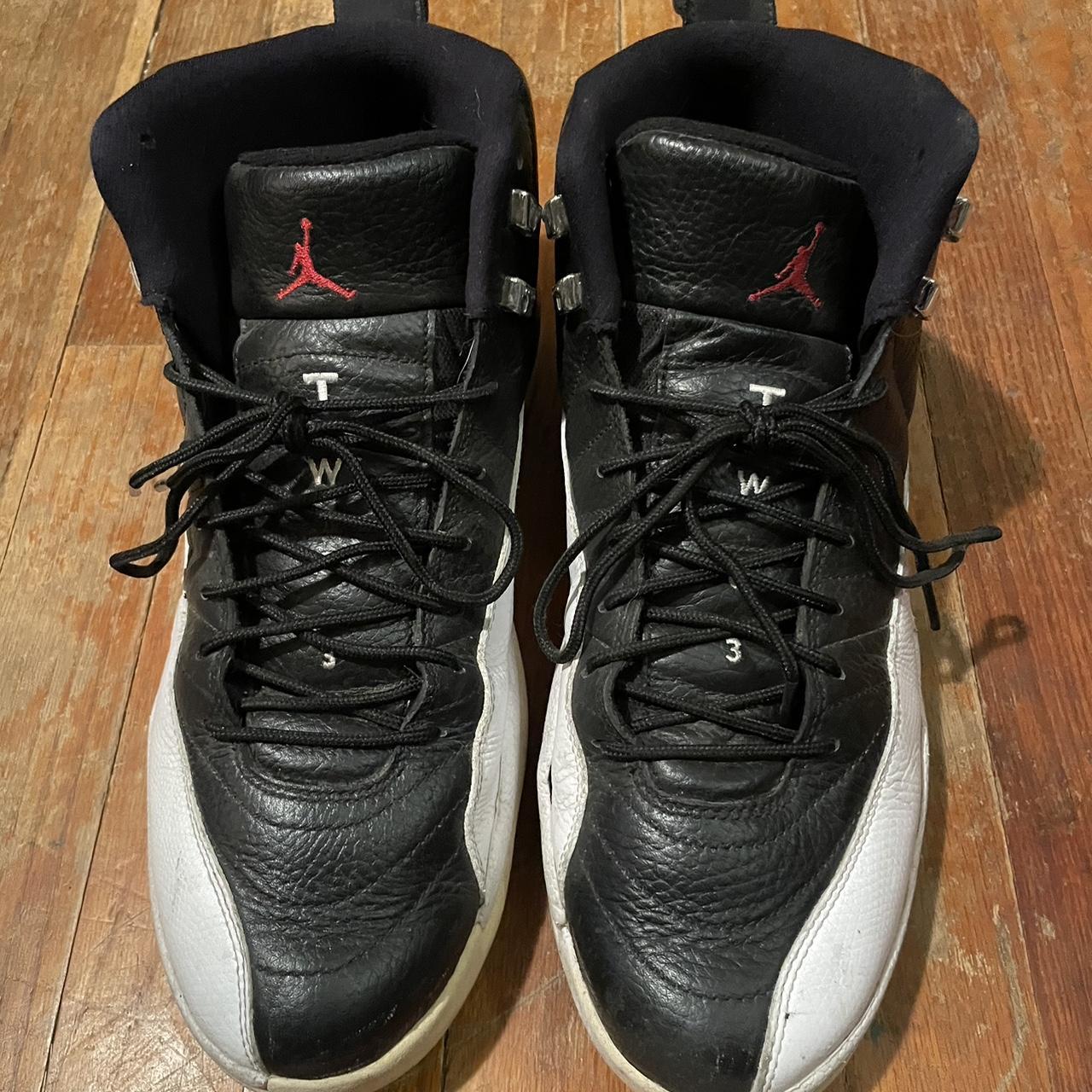 jordan 12 playoffs size 11