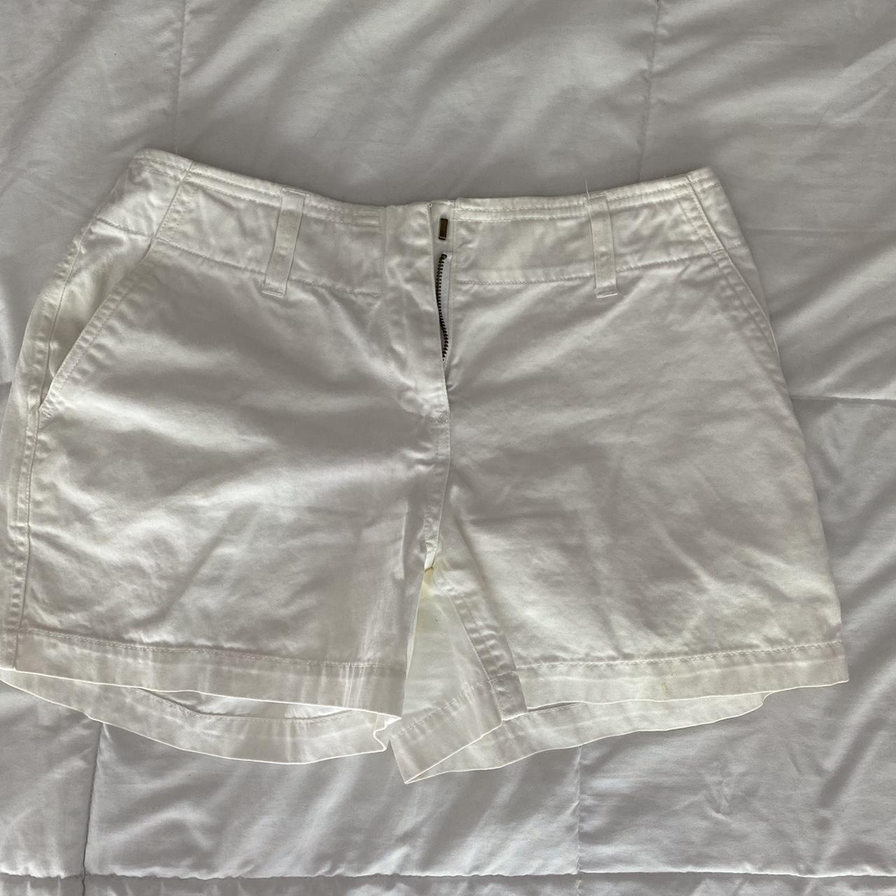 Khaki Krew Women's White Shorts