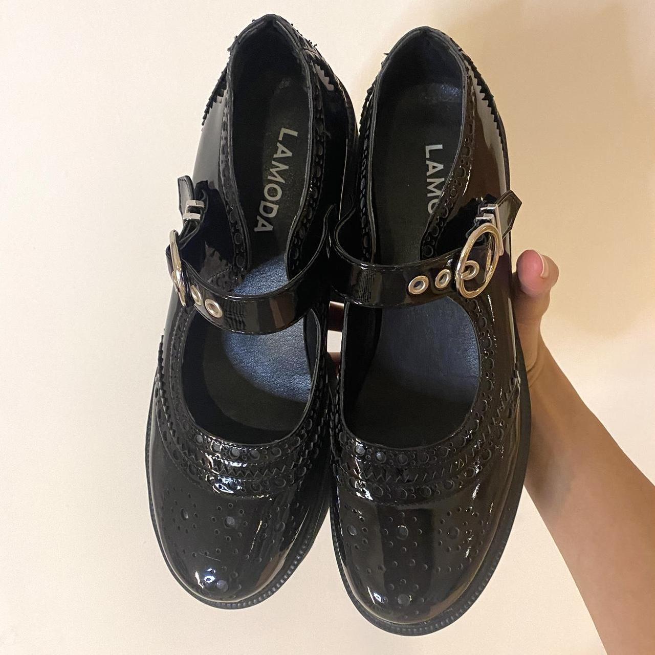 Amazing platform ballet shoes / maryjanes. They have... Depop
