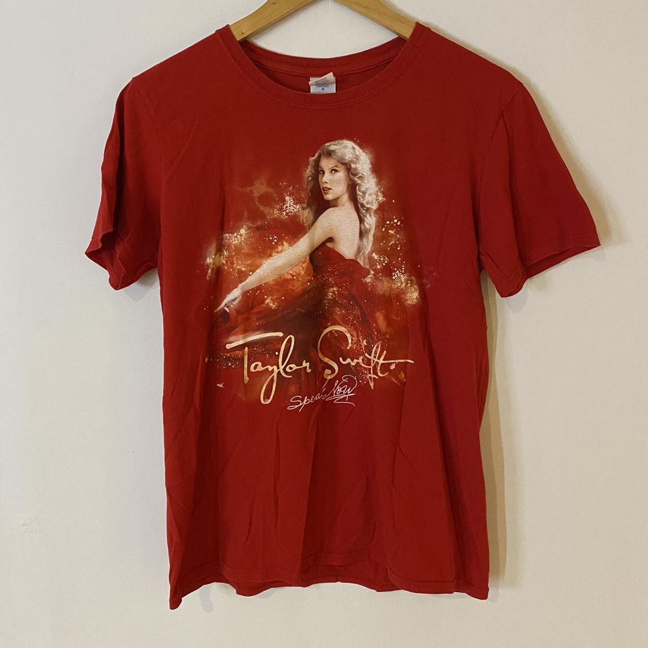 Taylor Swift Speak Now tour t-shirt. Size medium.... - Depop