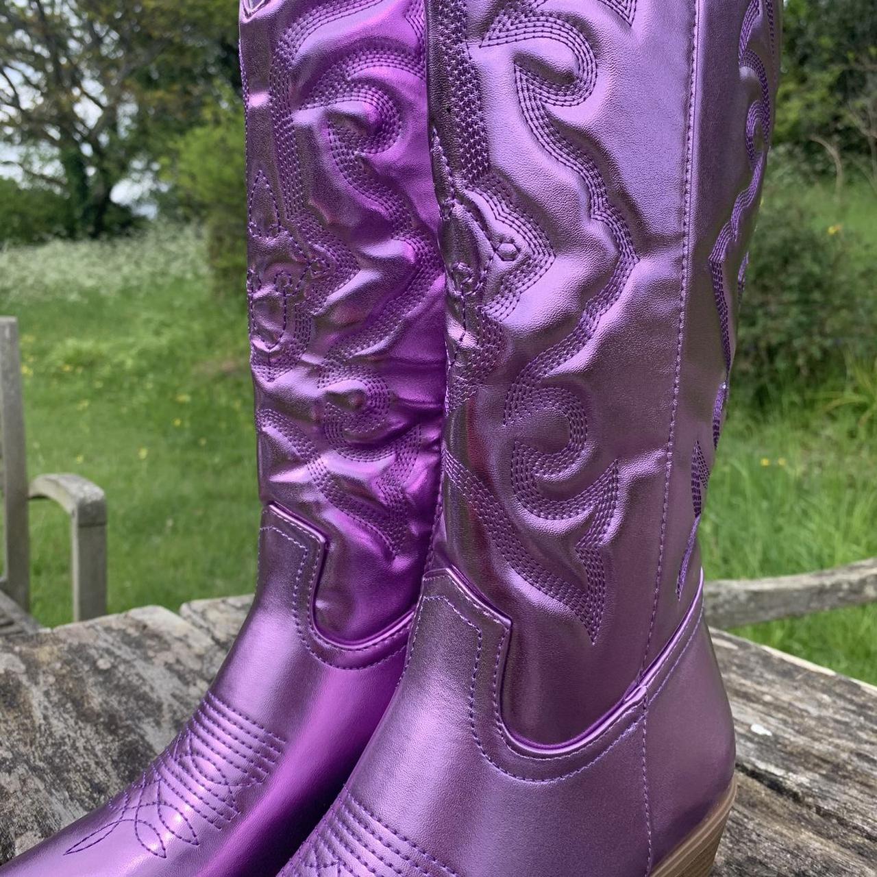 Women's Pink and Purple Boots | Depop