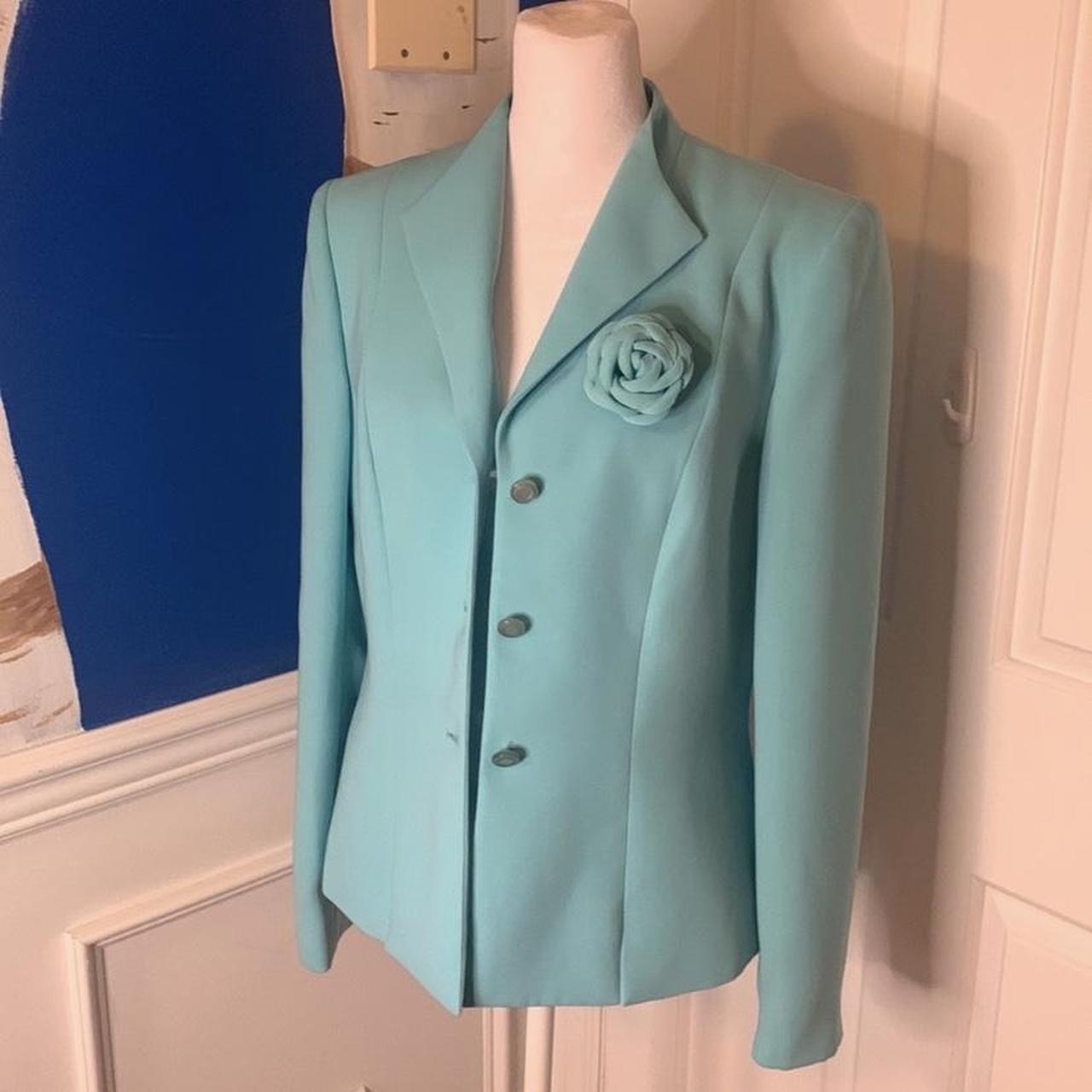 Le Suit Women's Blue Tailoredjackets Depop