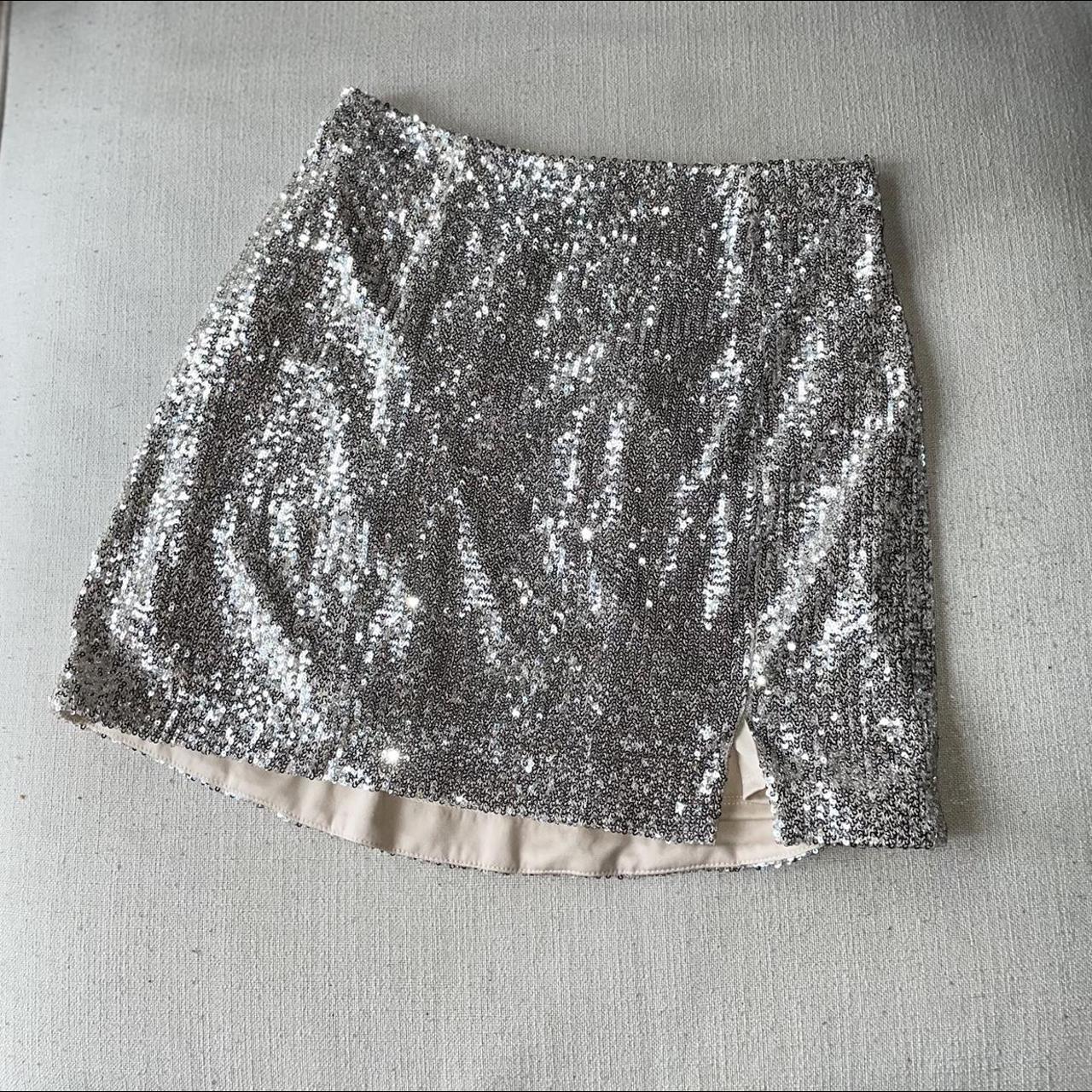 Women's Silver Skirt | Depop