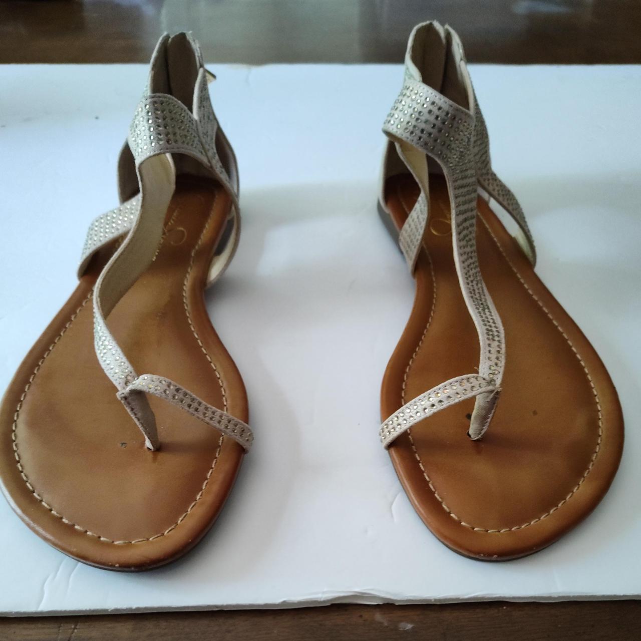 item listed by shoeaddict101