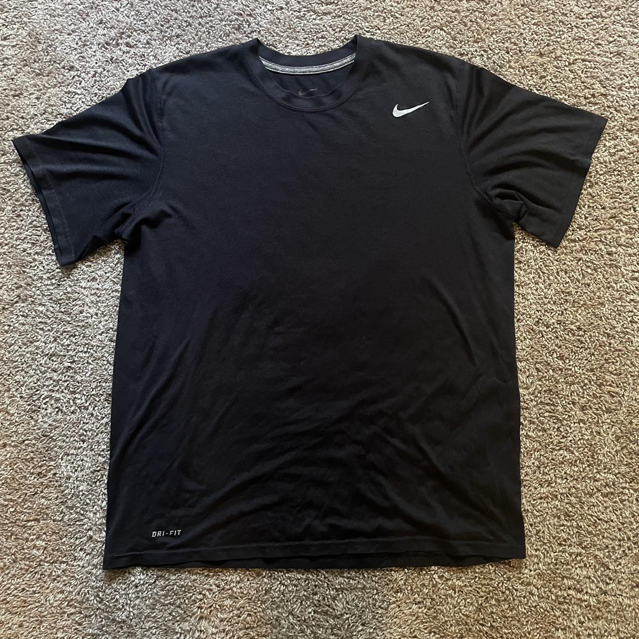 mens black nike dri fit t shirt