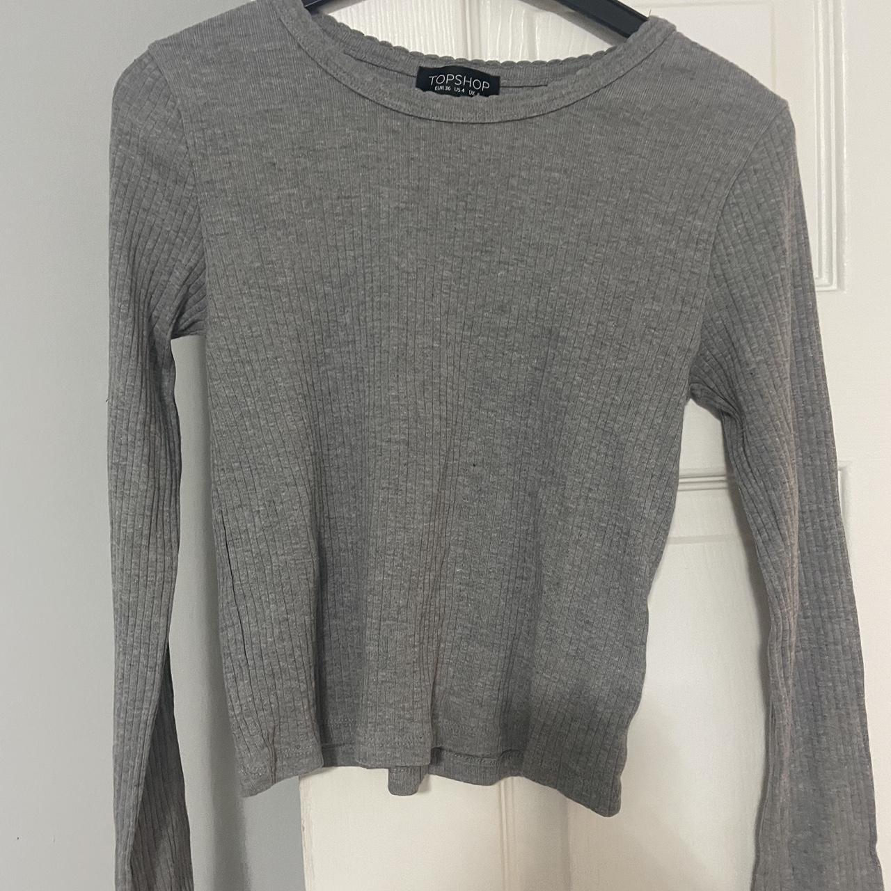 Women’s grey crop top style long sleeve top Size... - Depop