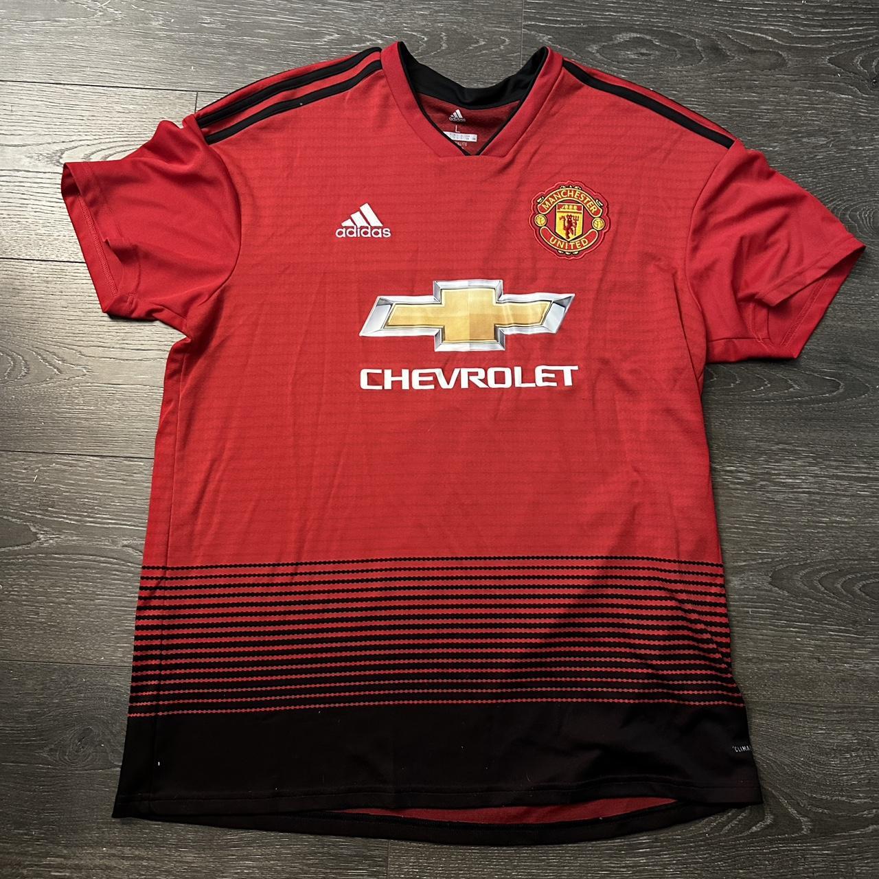 MANCHESTER UNITED JERSEY - L lightweight shirt - Depop