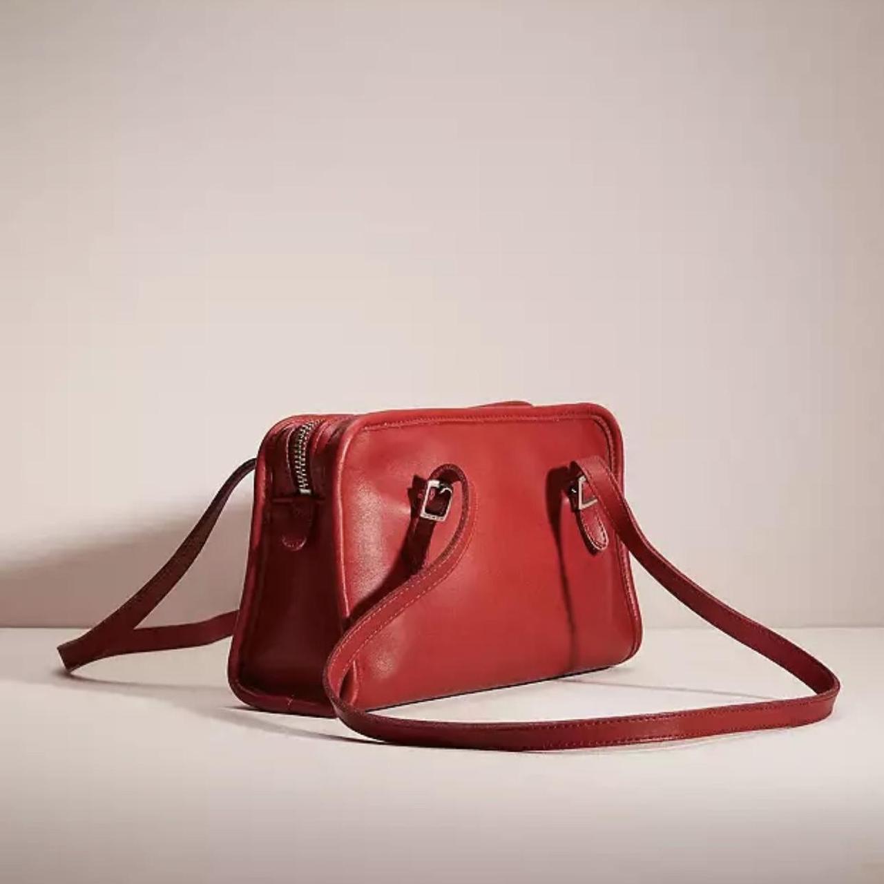 ISO VINTAGE COACH SWING ZIP 9051 IN RED 1998 | Depop