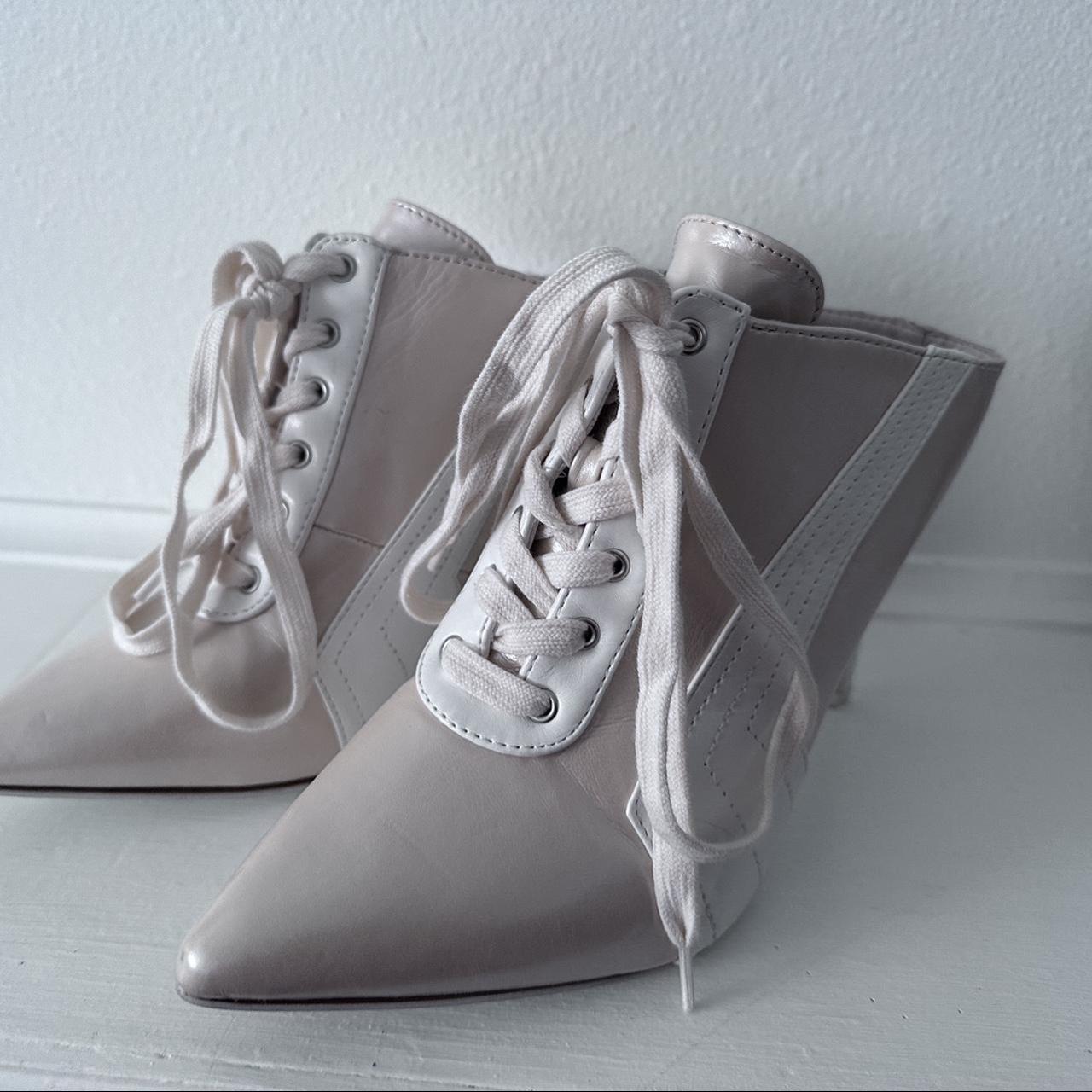 Cape Robbin Women's Cream and White Footwear