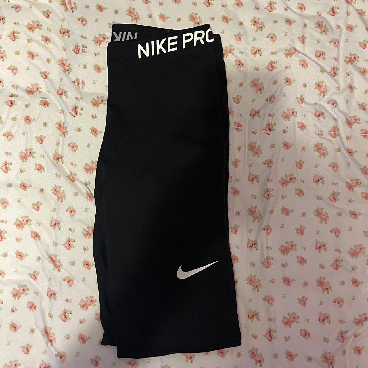 nike leggings intertwist