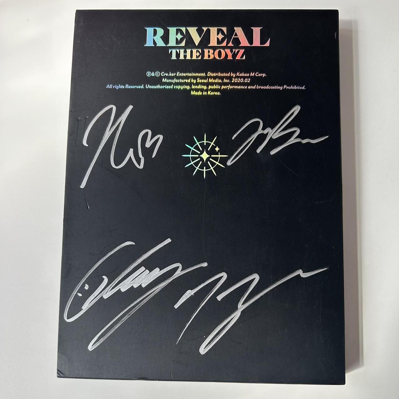 The orders Boyz juyeon Signed Album