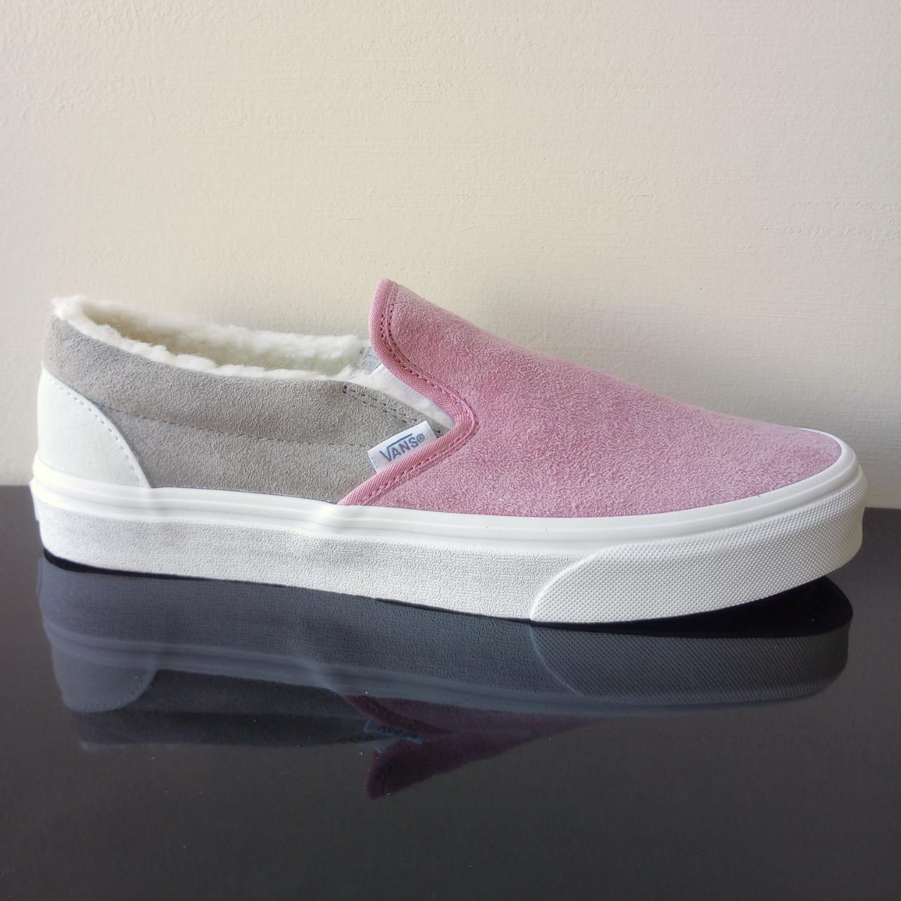 Suede slip on vans with fur online