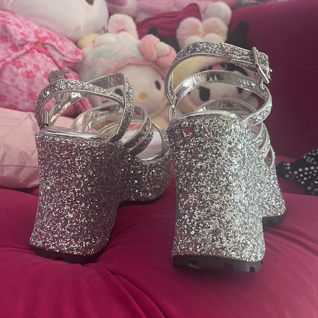 delias platform flip flops