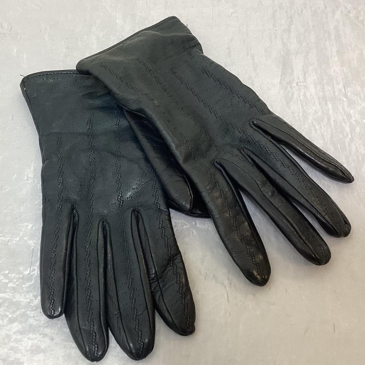 Vintage Women’s Cotton Lining Classic Black Leather... Depop