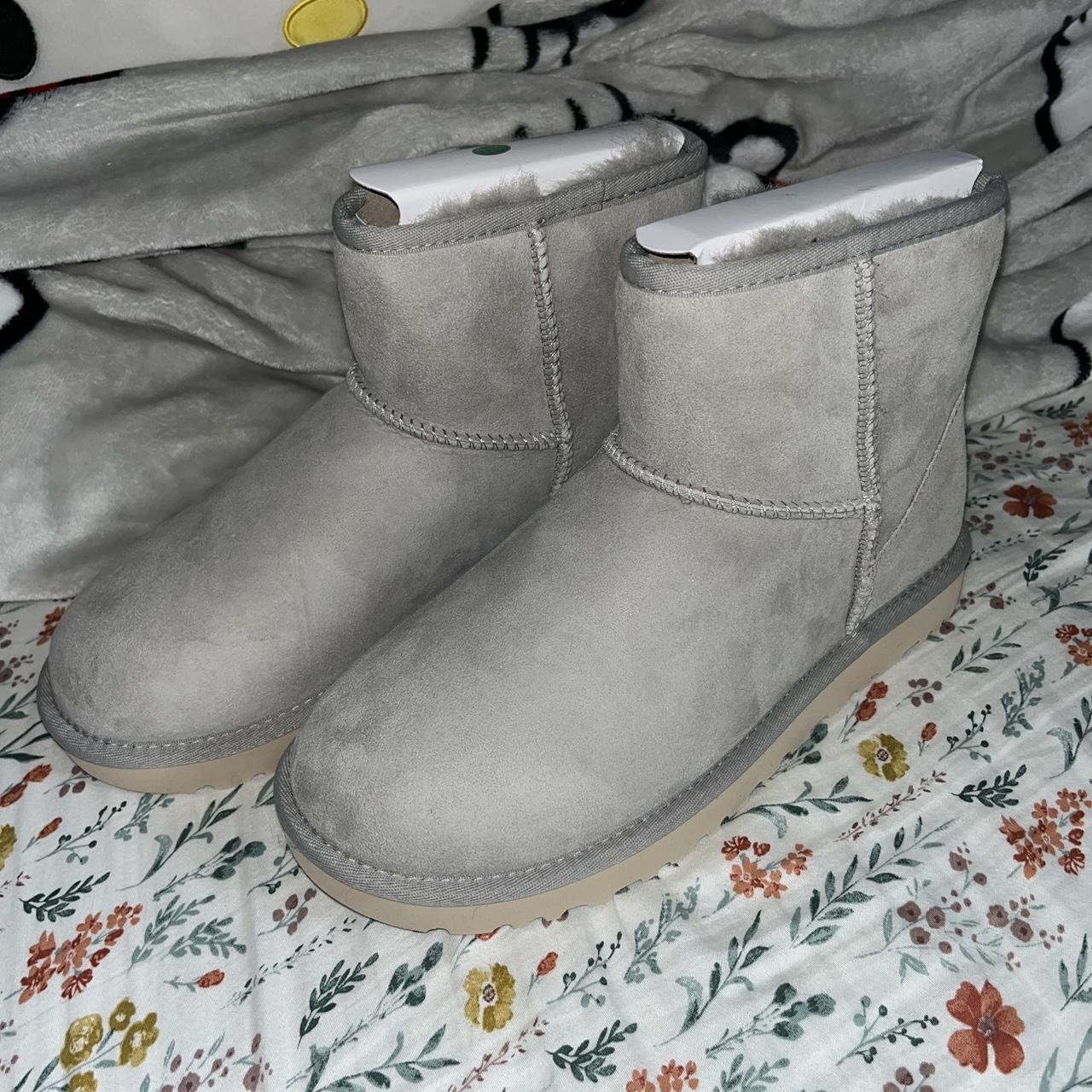 Ugg boots sales on poshmark