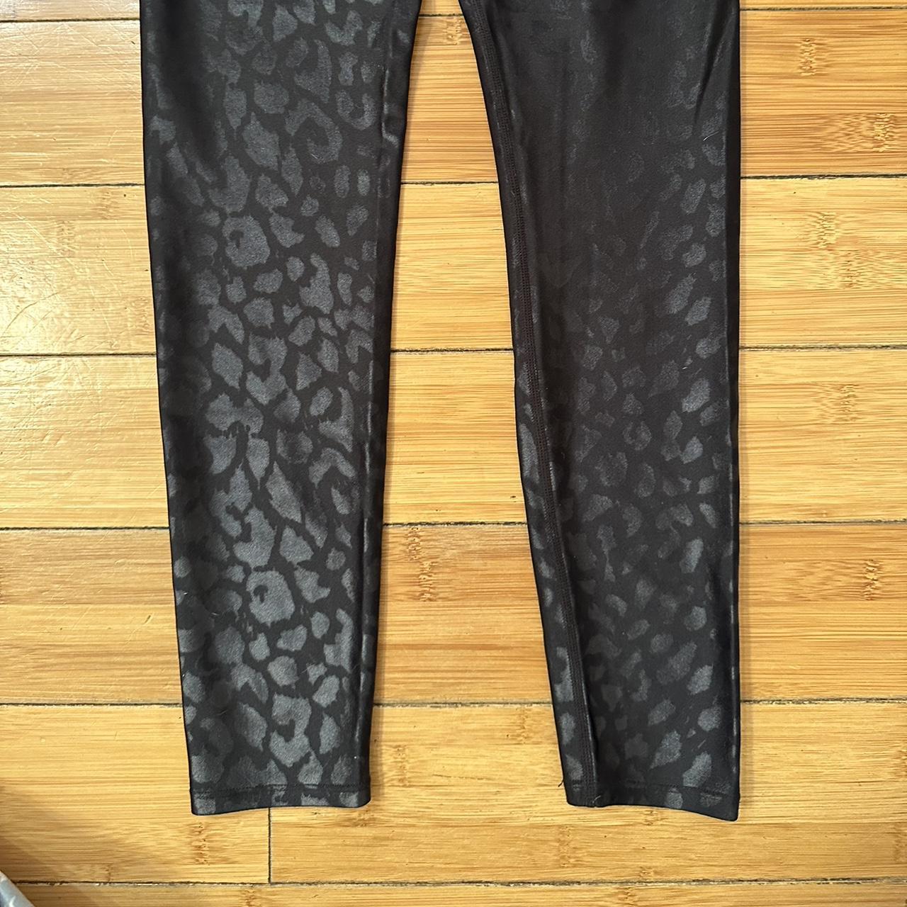 CARBON 38 Leopard Print High Rise Legging XS 7/8 - Depop