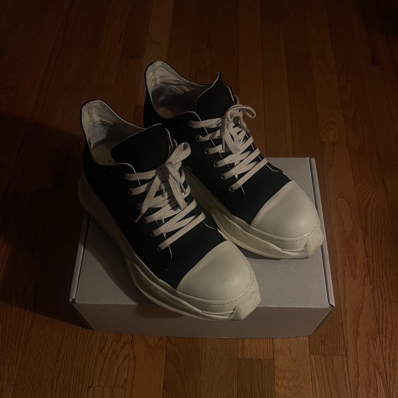 item listed by vampyrelifestyle