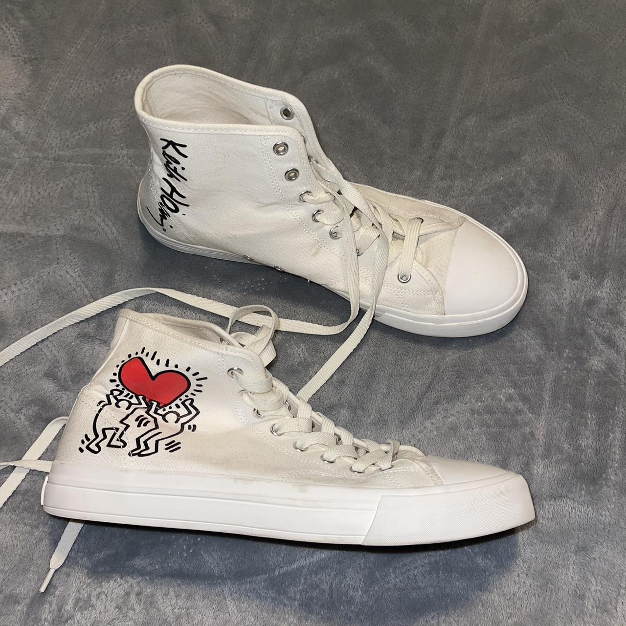 H&M Keith Haring print “converse” men’s size 10.5.... - Depop