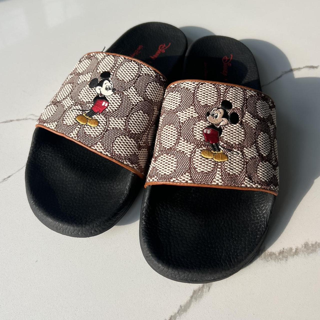 item listed by madywhaling