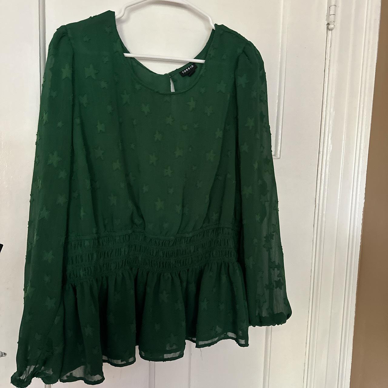 Green size 3, torrid star blouse! - Depop
