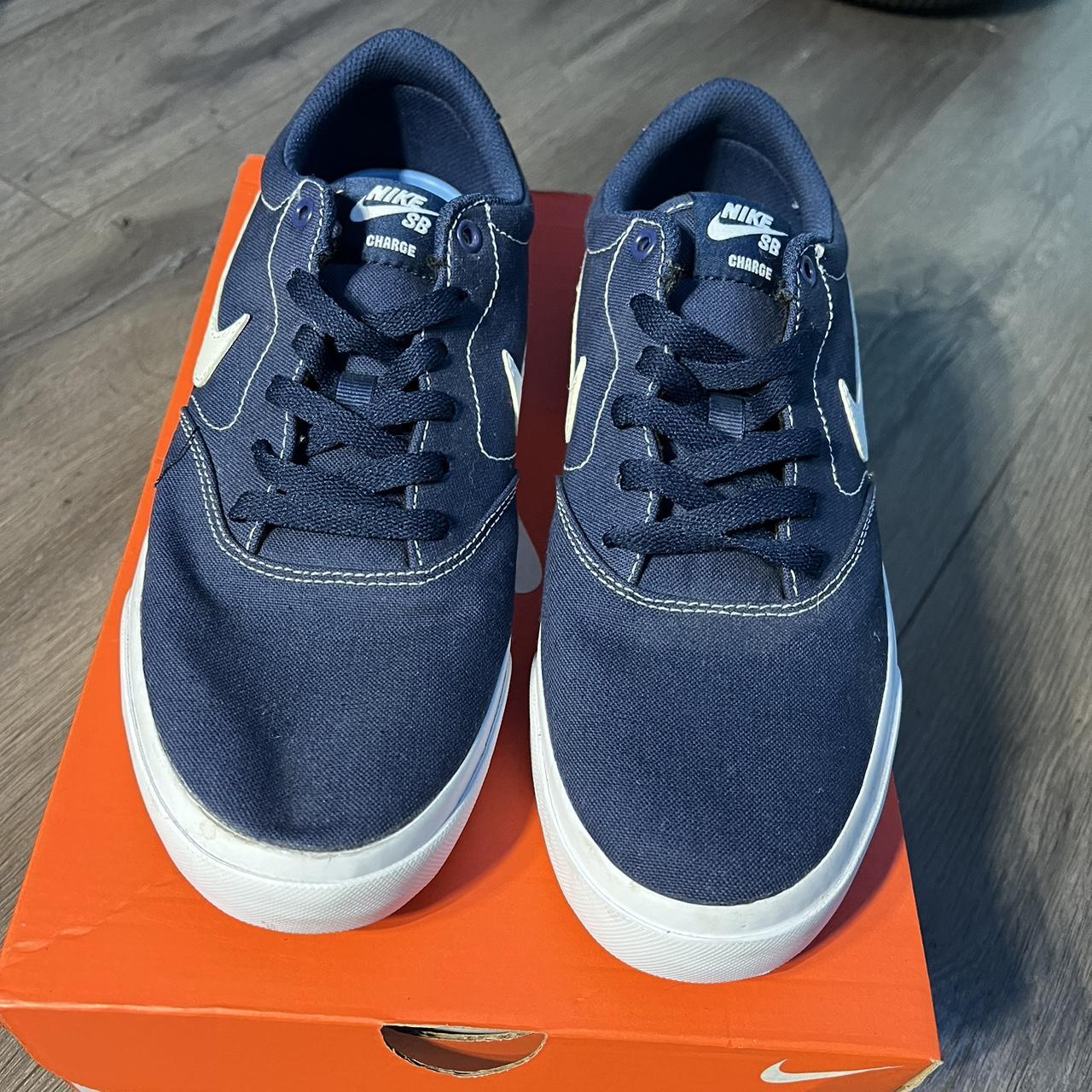 Nike sb charge blue best sale