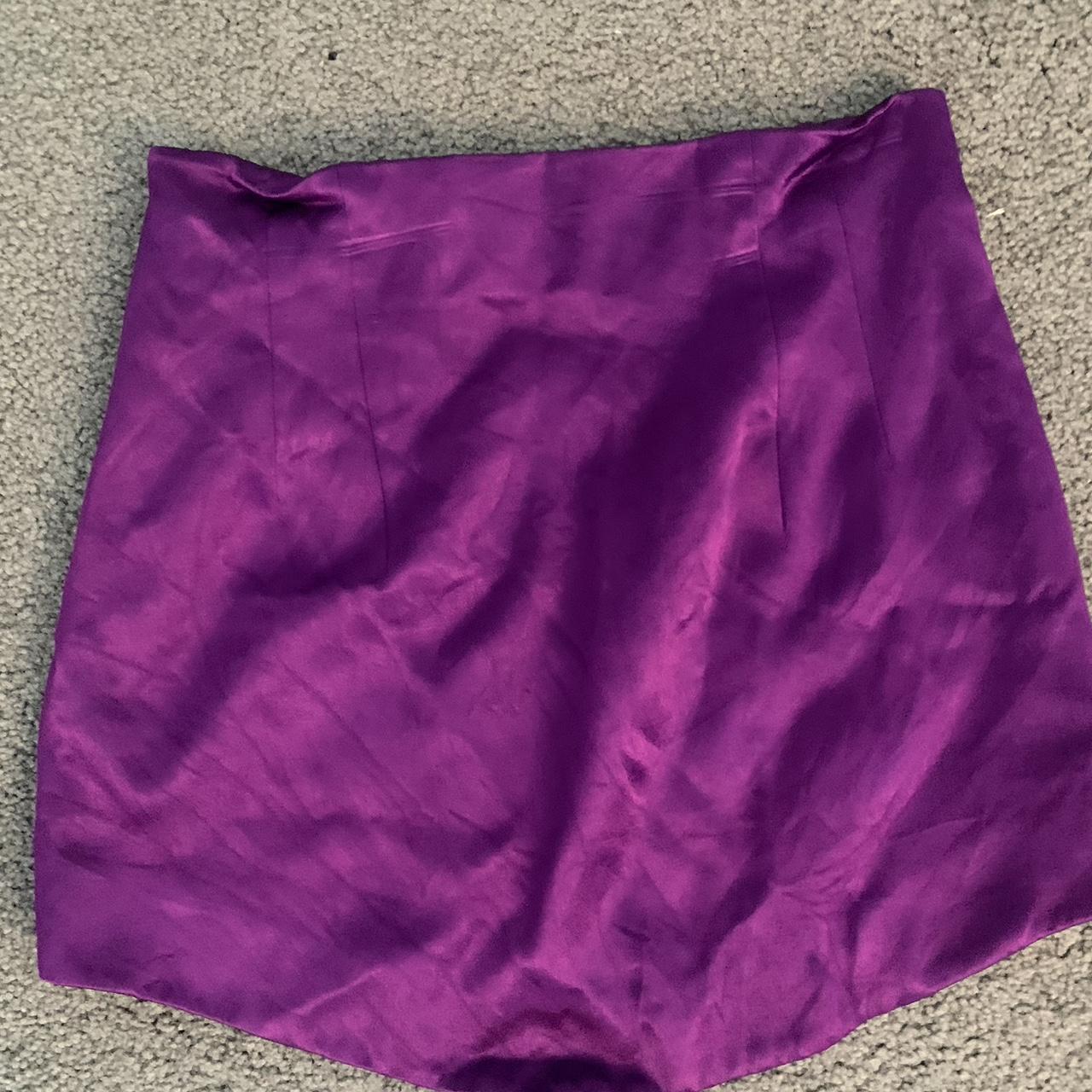 Purple Zara mini skirt with zipper on side. - Depop