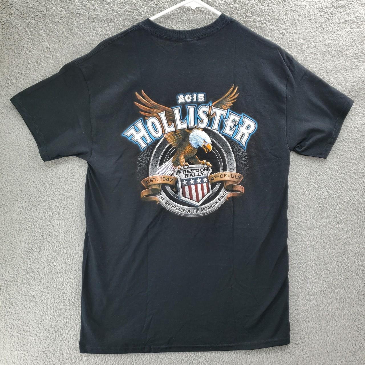 Hollister t-shirt. Size large, fits like a medium. - Depop
