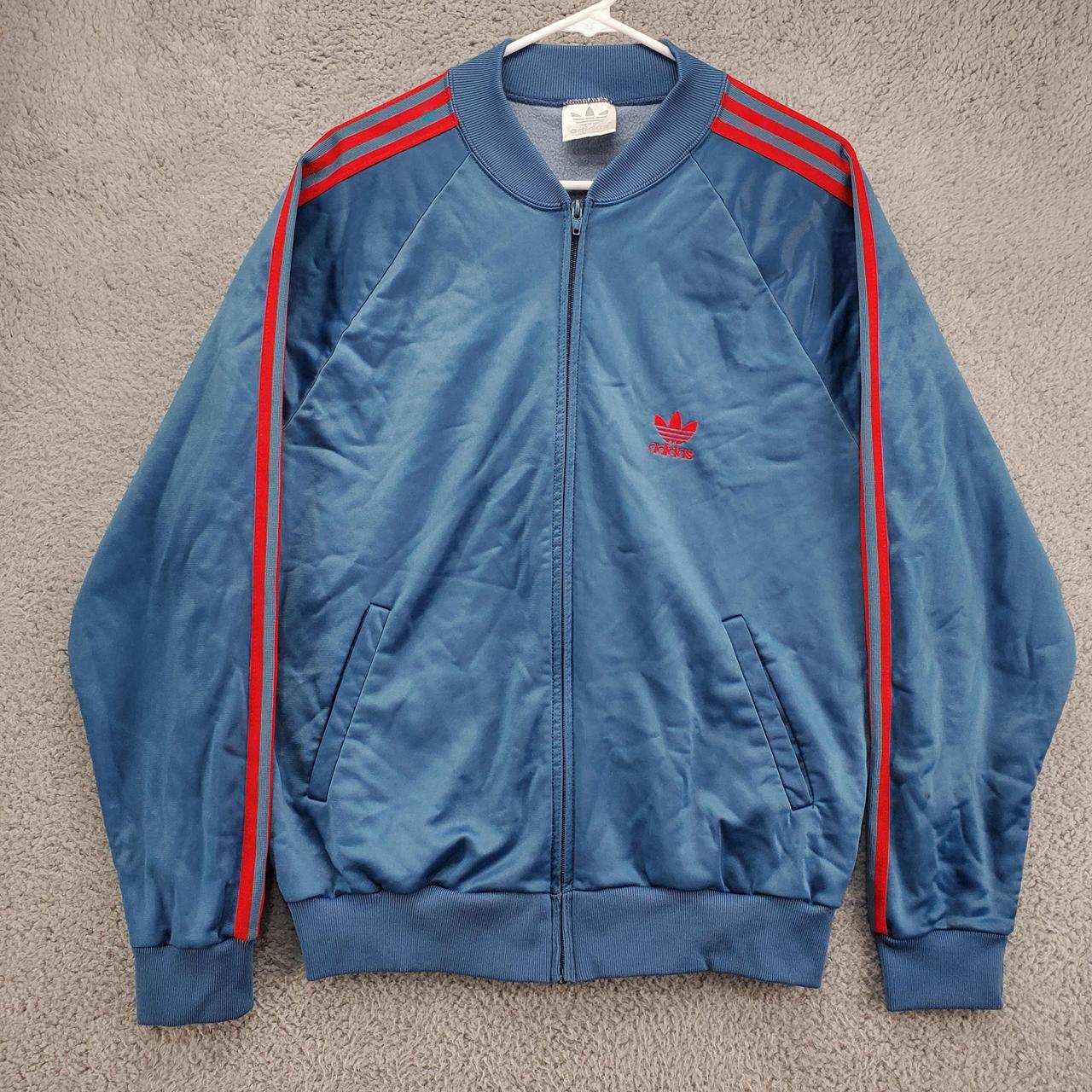 item listed by sierratony