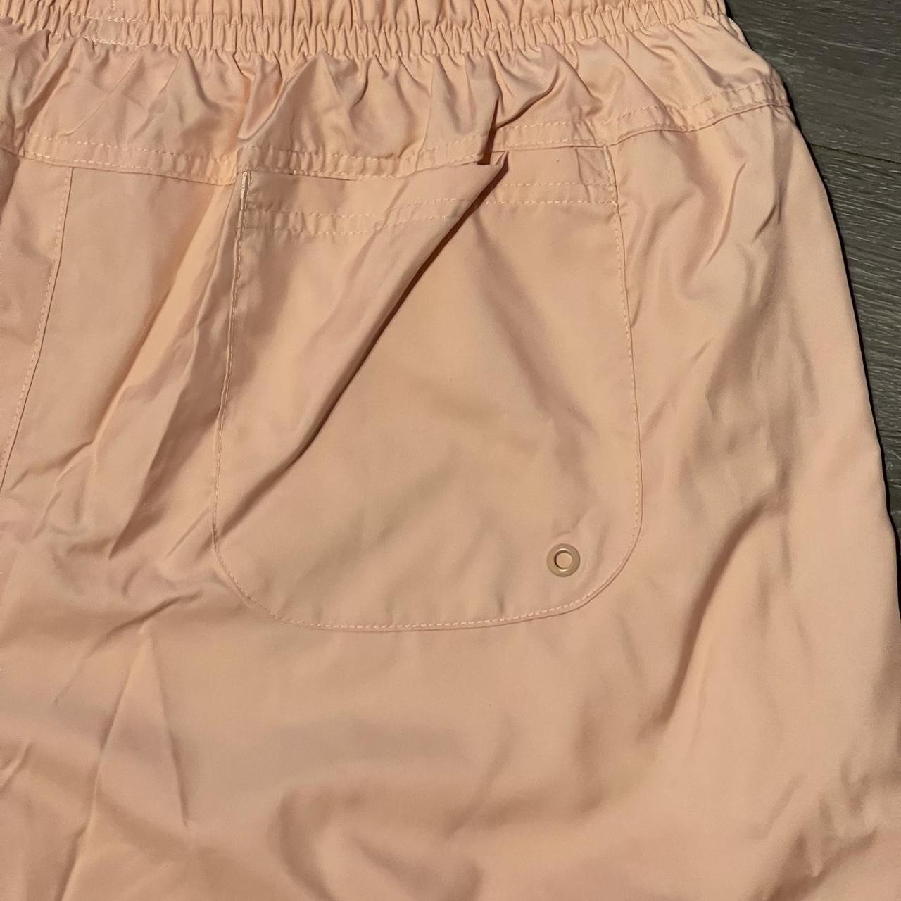 Nike Men's Pink Shorts Depop