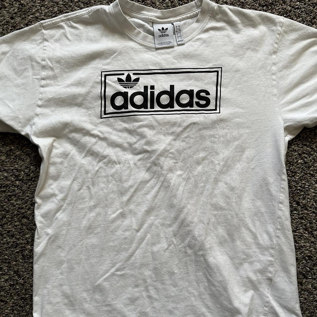 Adidas Men's White T-shirt | Depop