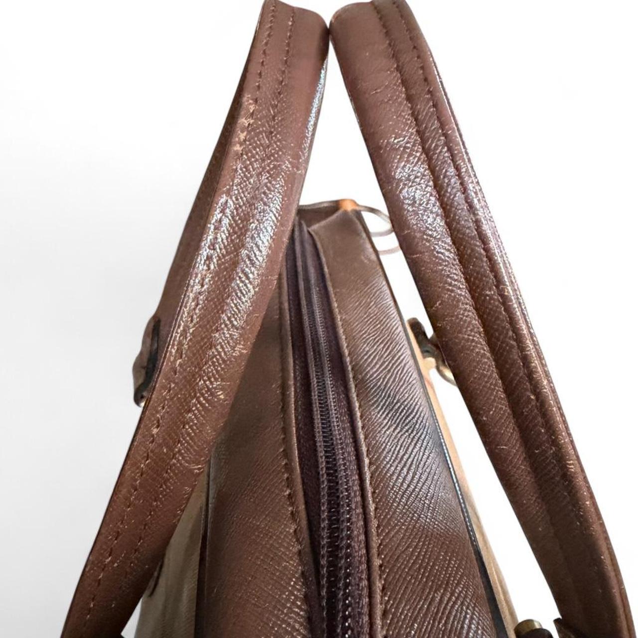 Vintage Burberry Boston style handbag #luxury... | Depop