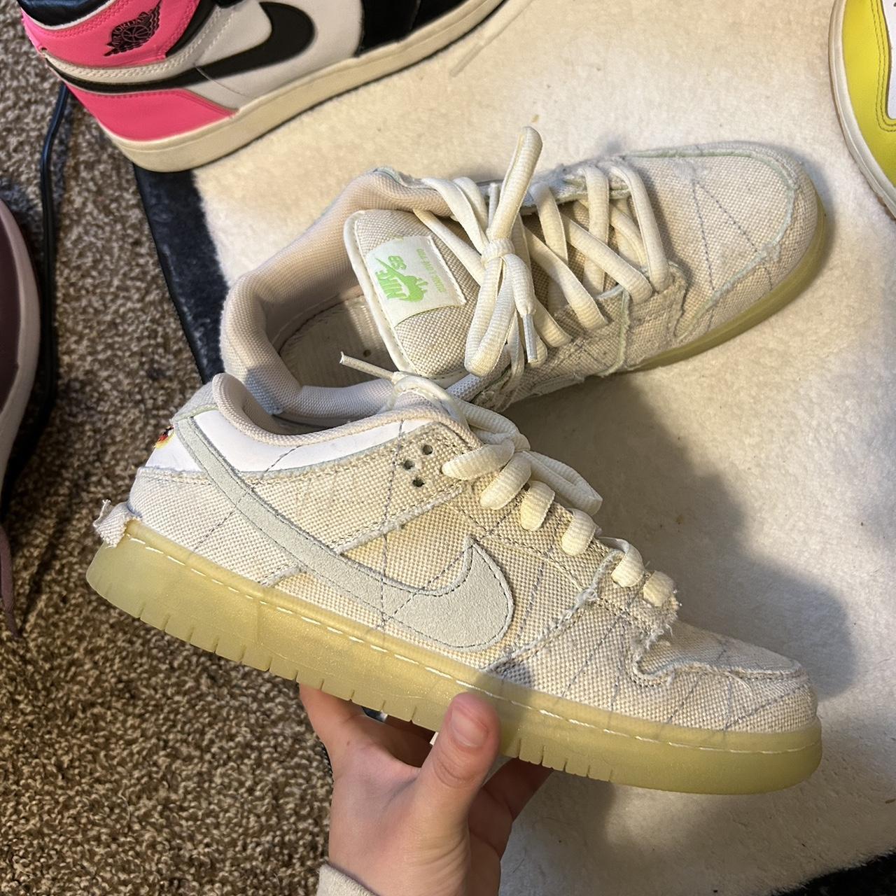 where to buy nike mummy dunks
