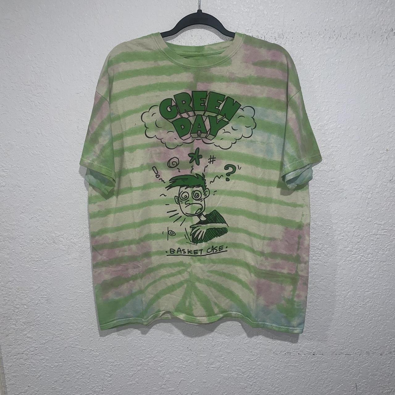 VINTAGE GREEN DAY BASKET CASE TEE - SIZE L - GOOD... - Depop