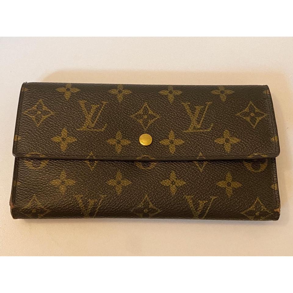 2000s Louis Vuitton Vintage Monogram Wallet at 1stDibs