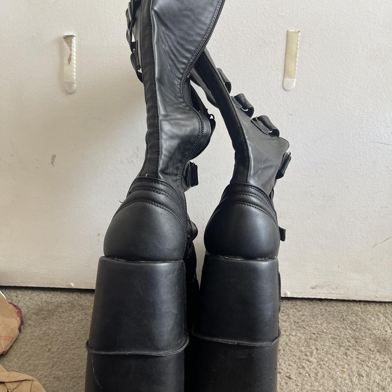 Demonia Men's Black Boots (4)